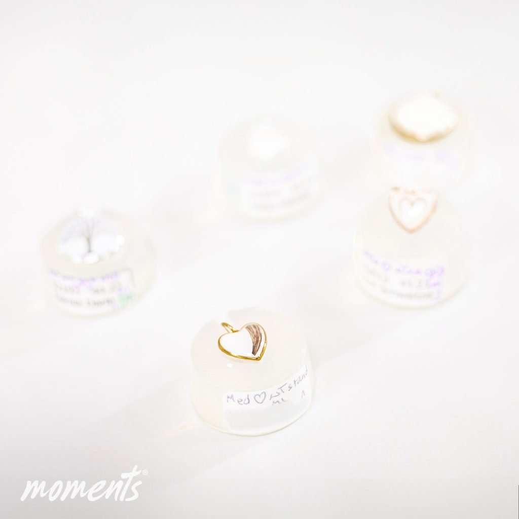 7moemnts