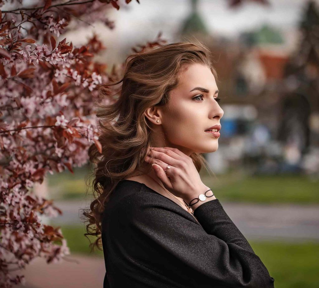 Erinnerungsschmuck aus Asche und Haaren